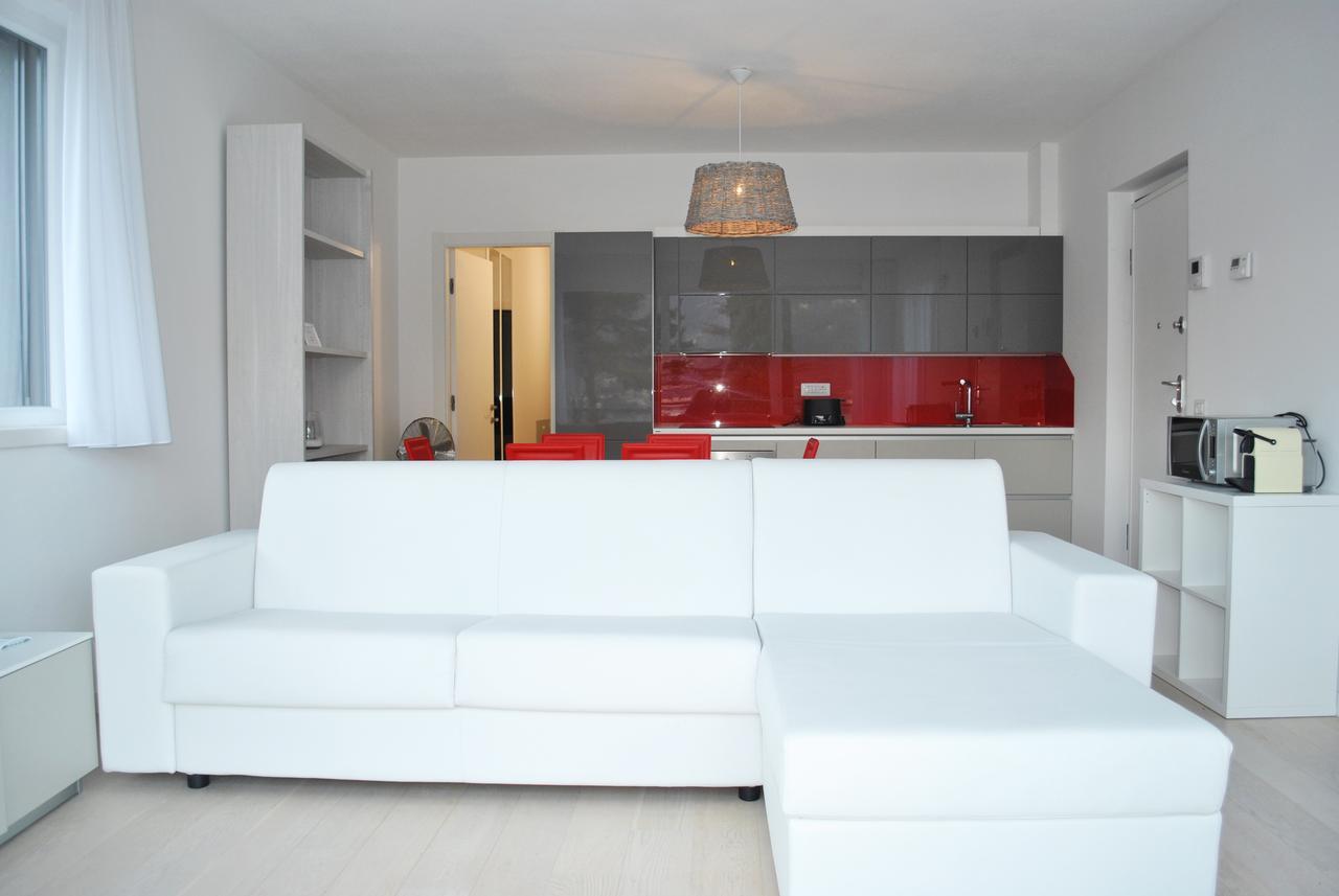 Baia Blu - Luxury Apartments With Pool Cremia Luaran gambar